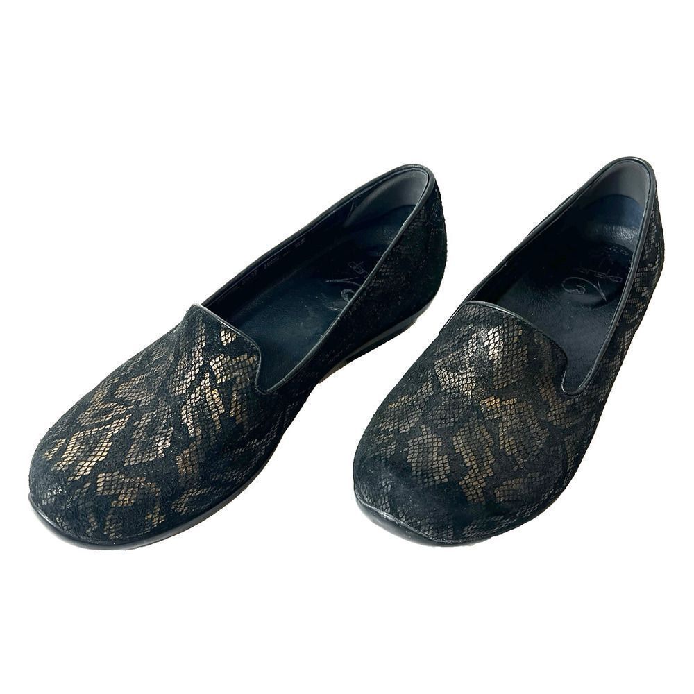 Dansko Women's EU 39 US 8.5 Black Gold Leather Flat Comfort Casual Slip On Shoes